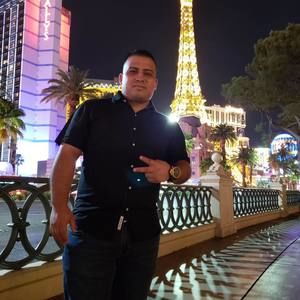 Meet your Posher, Luis